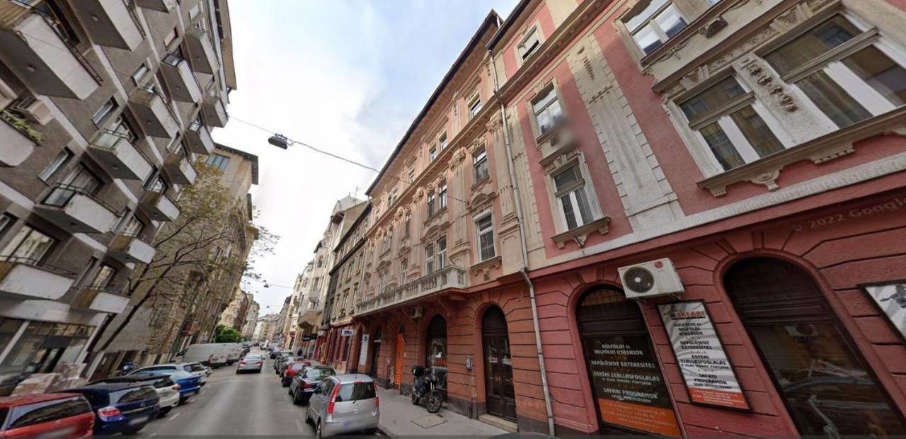 Inside Edge Apartment Budapest Exterior photo